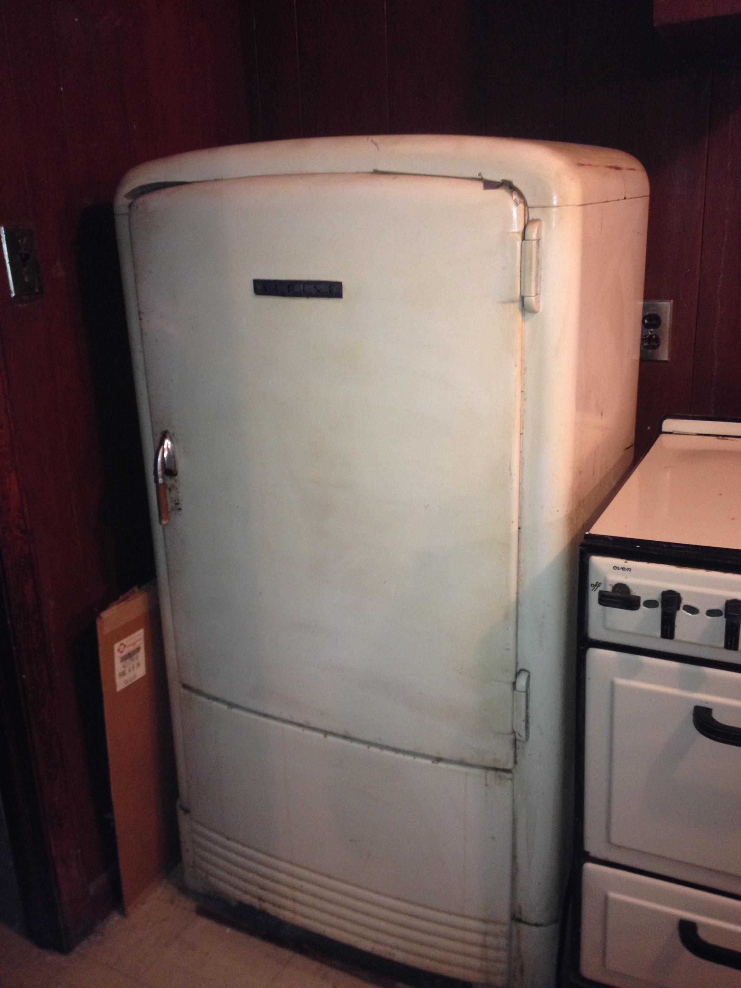 Old Working Alpine refrigerator, 1920's? InstAppraisal